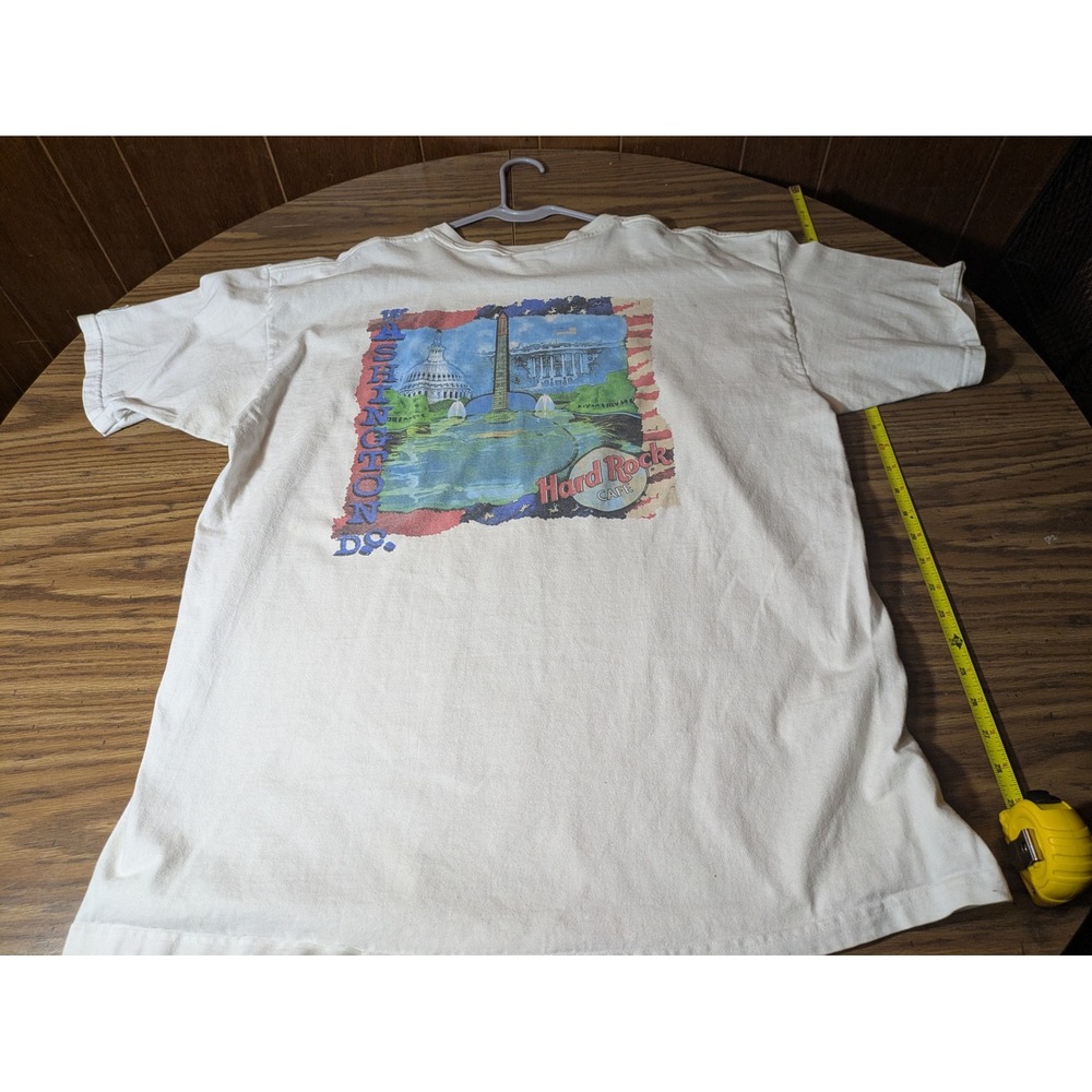 Vintage Hard Rock Cafe St Louis Graphic T-Shirt Cream Mens XL Arch Guitar Logo